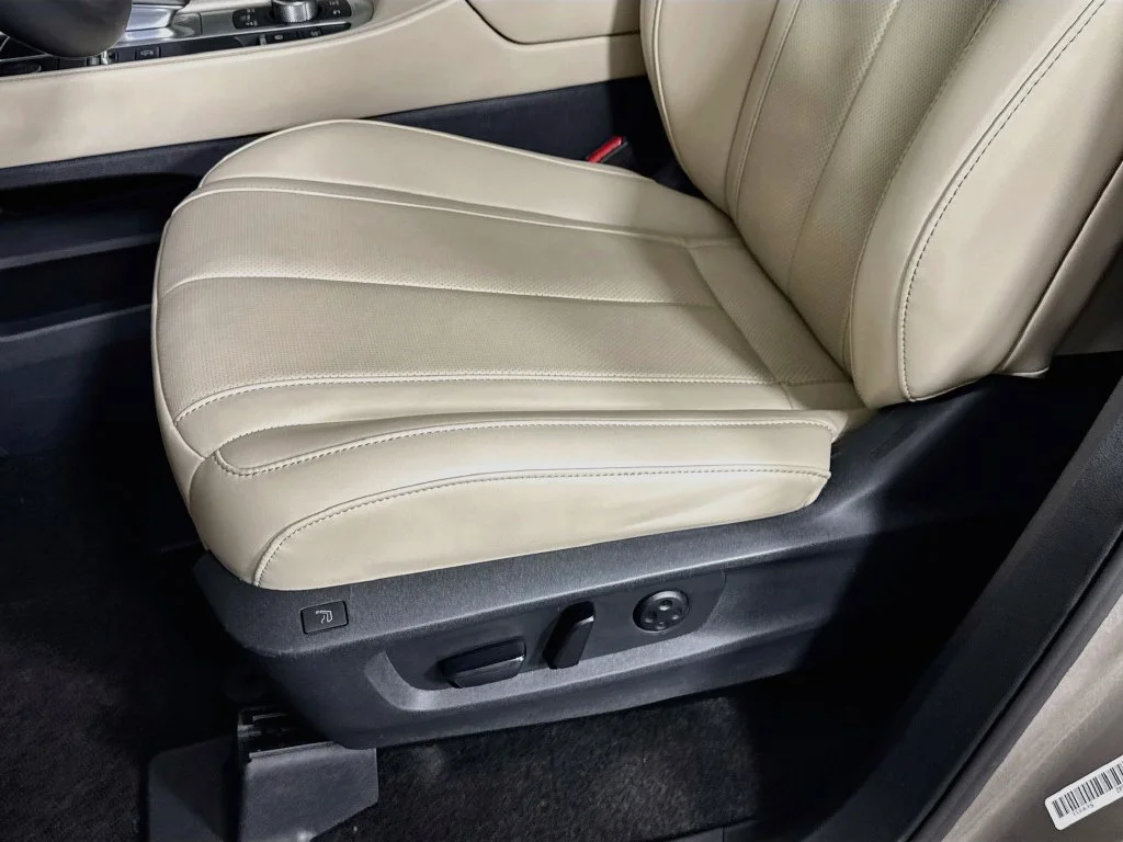 Certified Used 2024 Silver INFINITI Sensory image 26