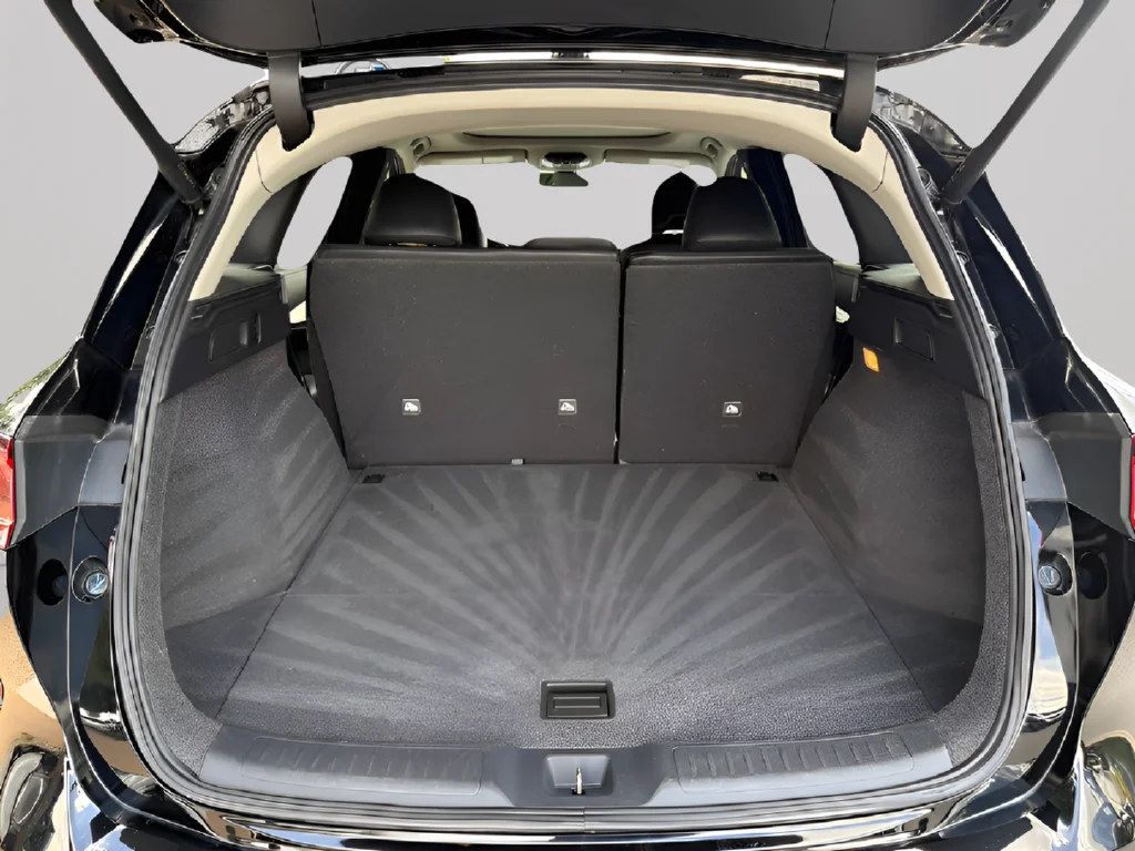 Used 2024 Black INFINITI LUXE image 41