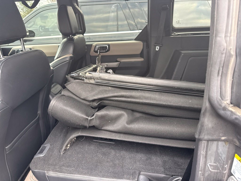 Used 2022 Gray Ford Wildtrak image 6
