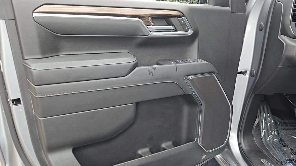 Used 2024 Gray Chevrolet RST image 8