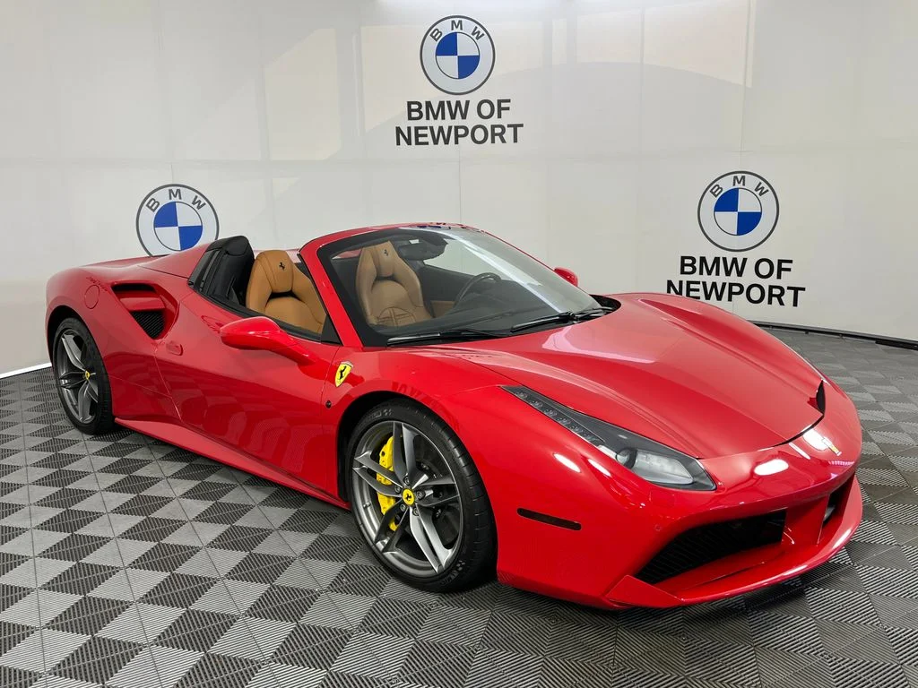 Used 2019 Red Ferrari Base image 1