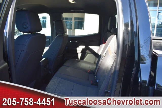 Used 2025 Black Chevrolet Z71 image 22