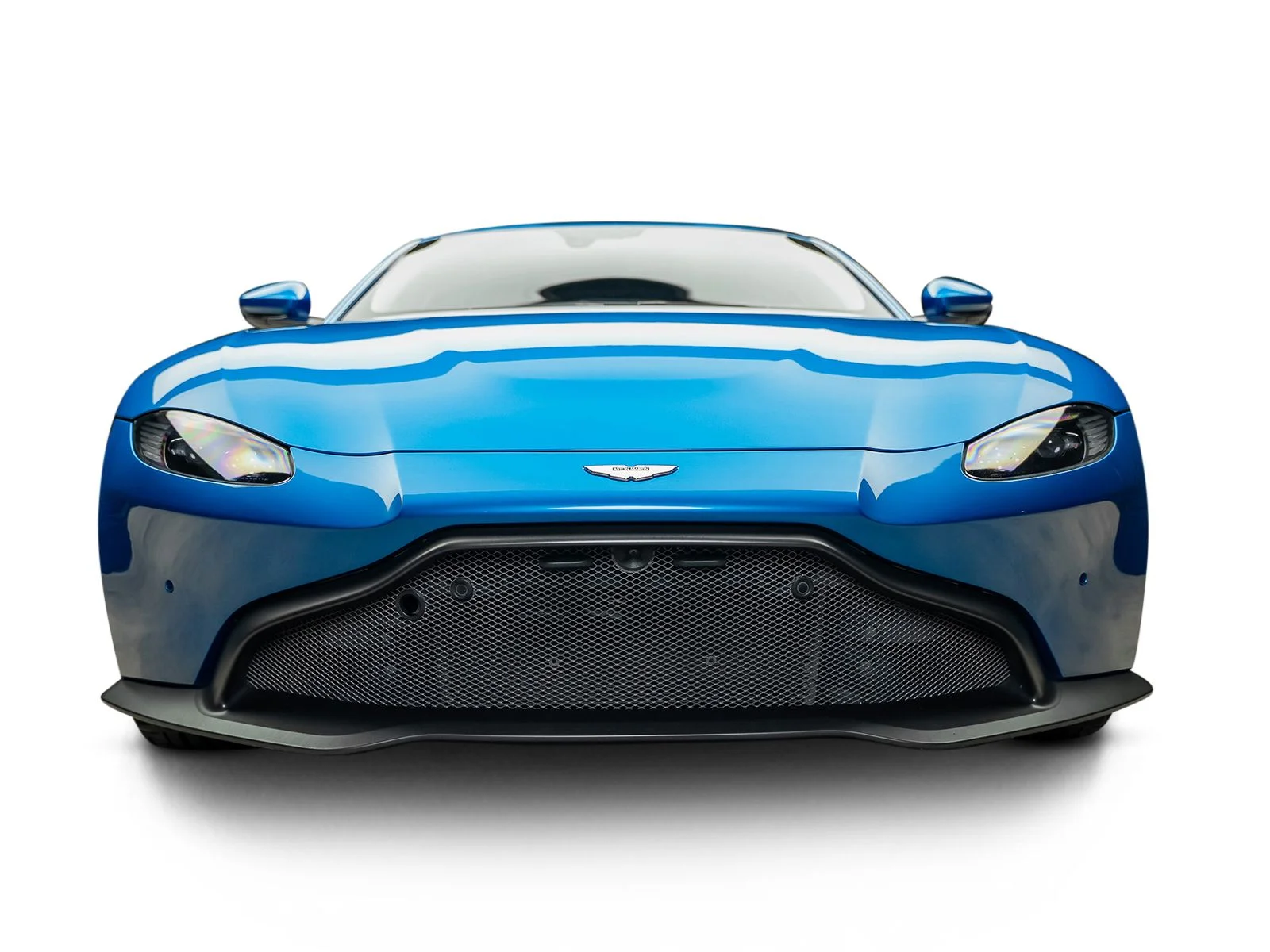 Used 2020 Blue Aston Martin Base image 8