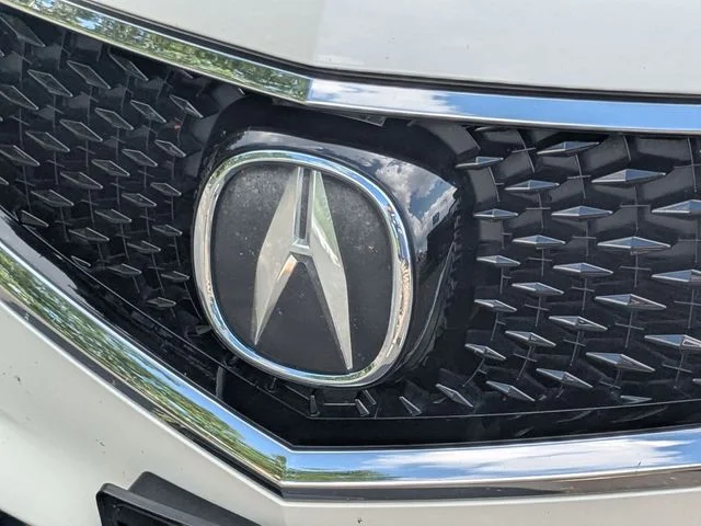 Used 2017 White Diamond Pearl Acura 3.5L image 4