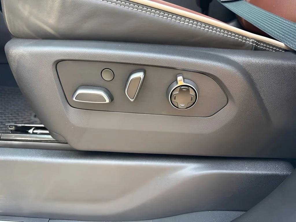 New 2026 Glacier White Tricoat GMC Denali Ultimate image 11