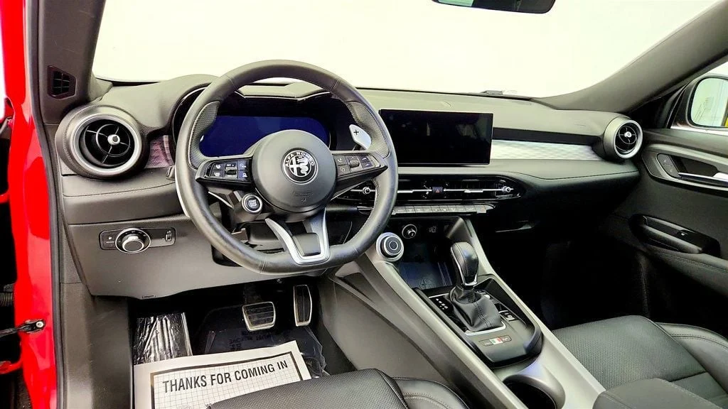 Used 2024 Alfa Rosso Alfa Romeo Veloce eAWD w/ Active Assist & Premium Interior Pkg image 13