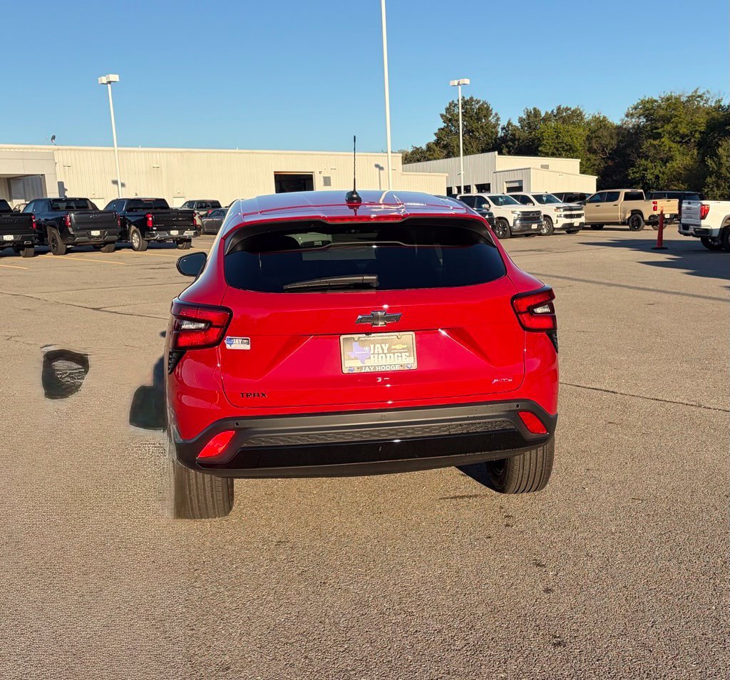 2026 Chevrolet Trax RS - Photo 3