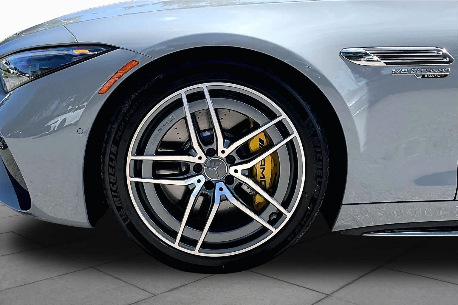 Used 2022 MANUFAKTUR Alpine Grey Mercedes-Benz AMG® SL 63 image 11