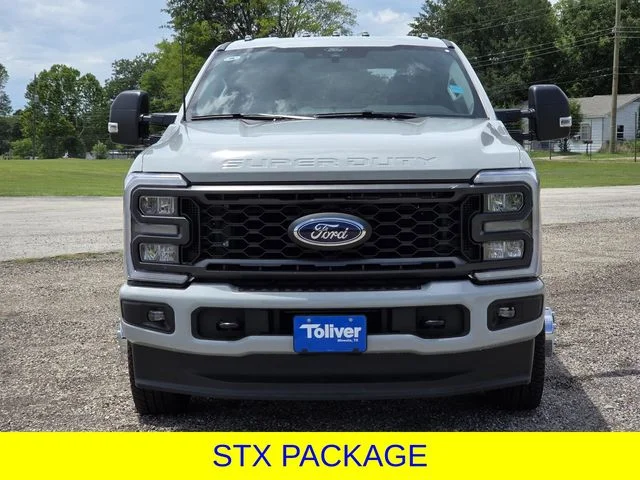 New 2026 Avalanche Ford F-350® XL image 3