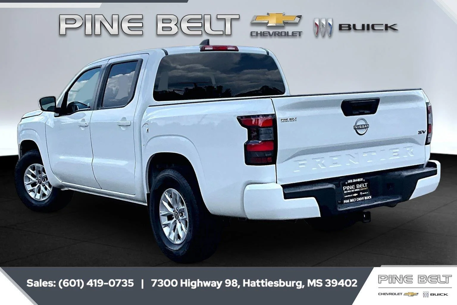 Used 2024 White Nissan SV image 2