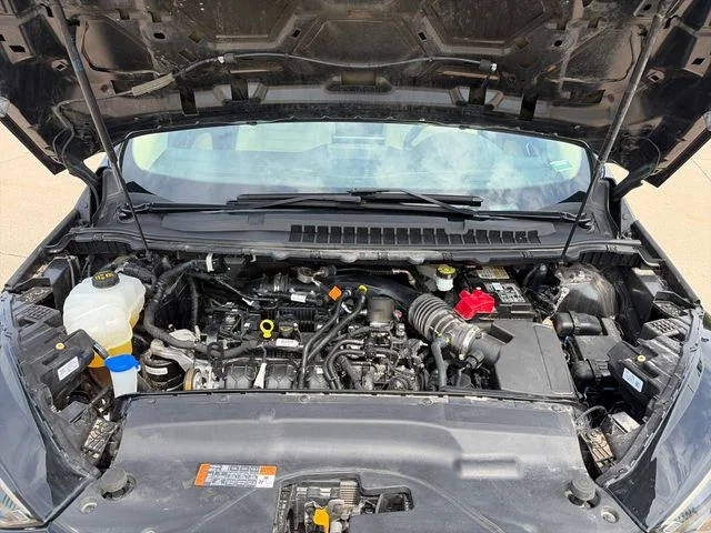 Used 2024 Blue Ford SE image 29