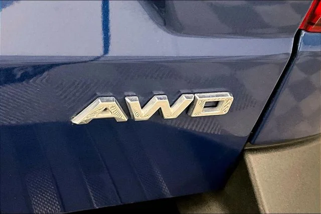 2023 Ford Maverick Lariat - Photo 9