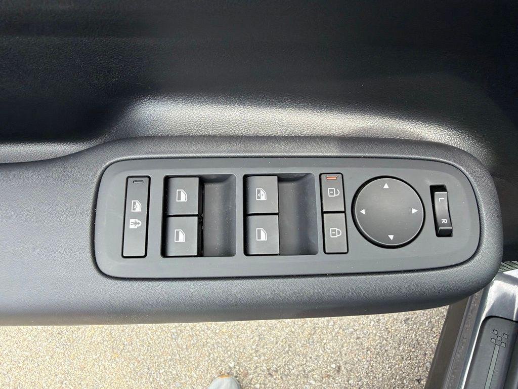 New 2026 Gray Hyundai SE image 14