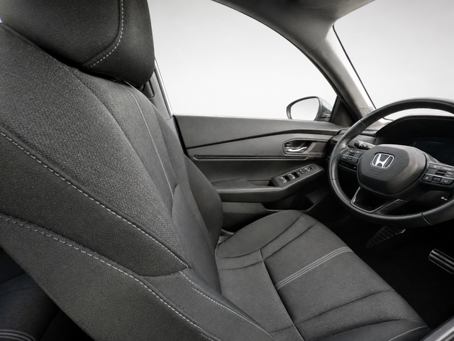 Used 2023 White Honda Sport image 10