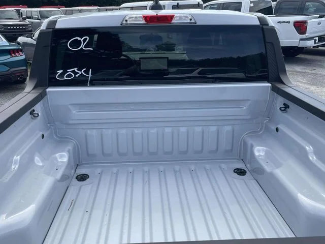 New 2026 Space White Metallic Ford XLT image 8