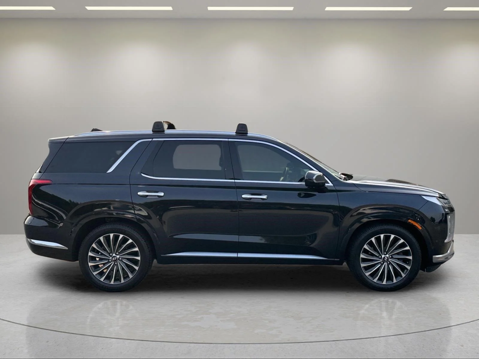 Used 2024 Moonlight Cloud Hyundai Calligraphy image 9