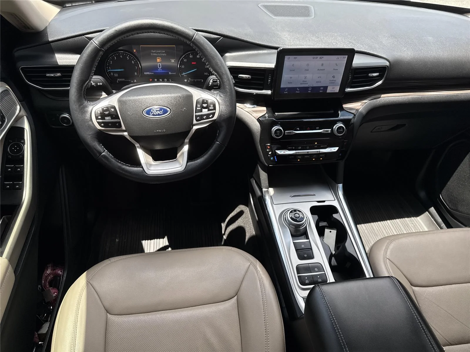 Used 2022 Star White Metallic Tri-Coat Ford Limited image 14