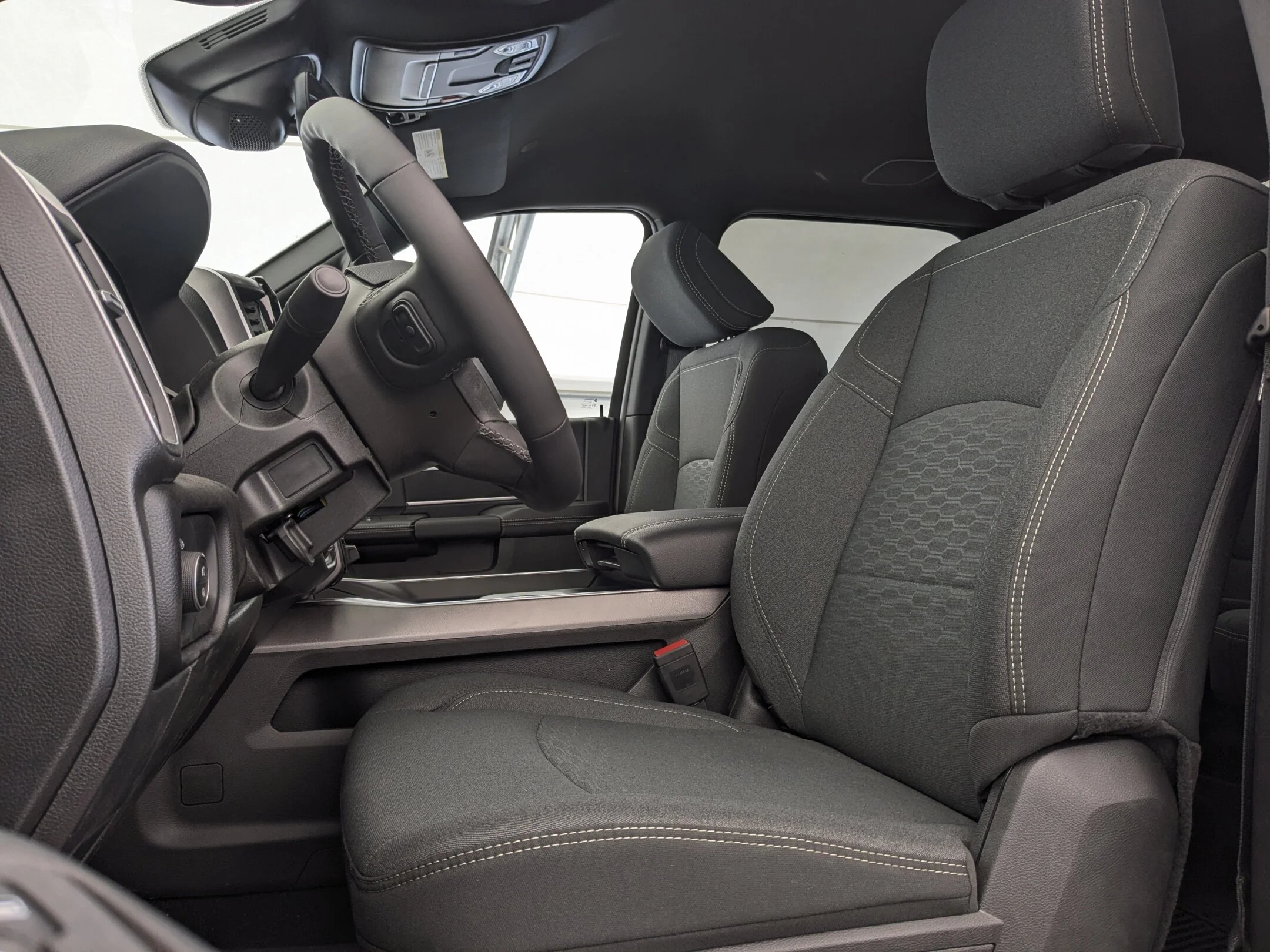 New 2026 Black RAM Big Horn - - Level 1 Plus Grp - Sport Appearance Pkg - 5th Wheel/Gooseneck Prep - NAV & More! image 15