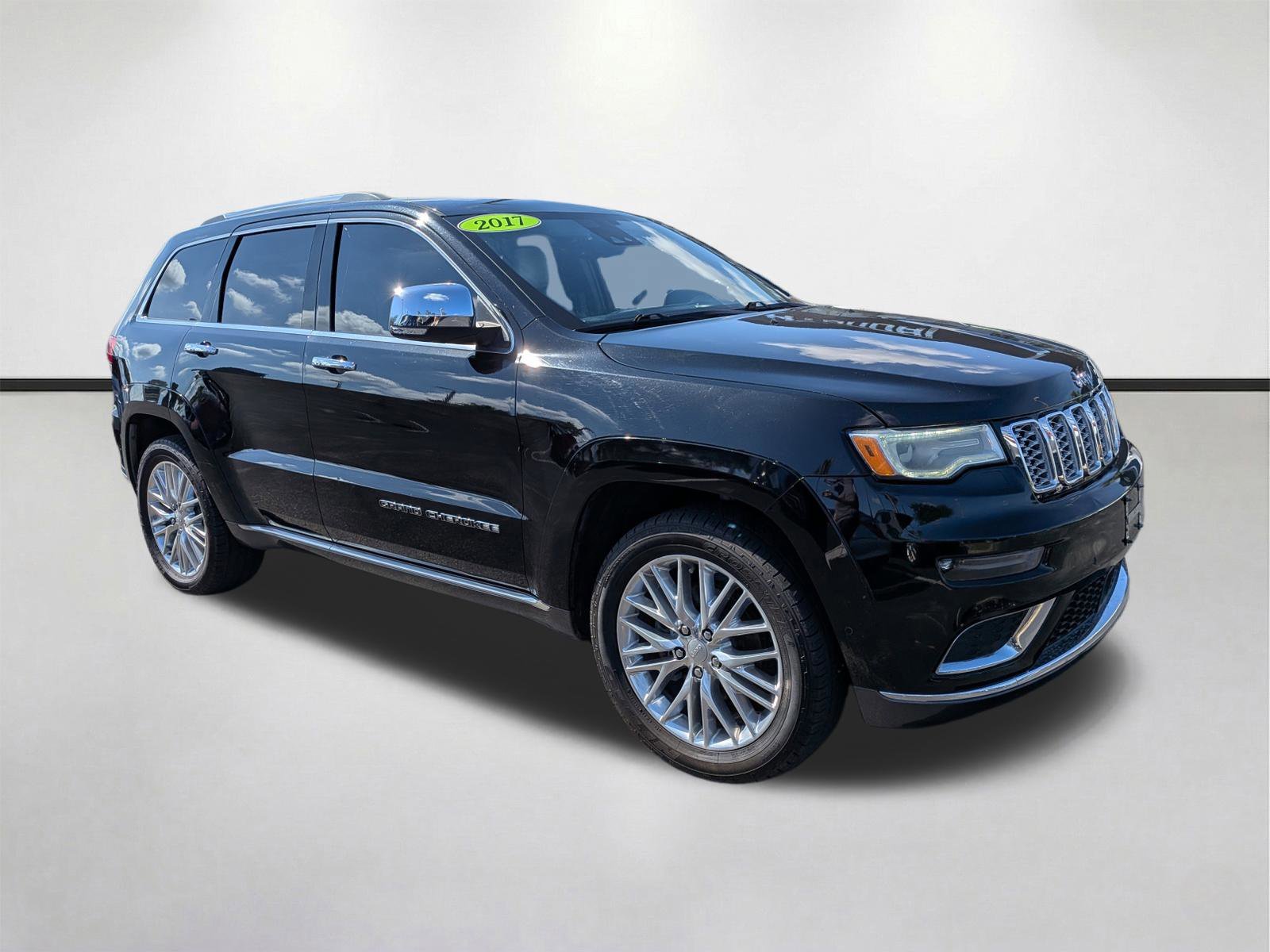 2017 Jeep Grand Cherokee Summit 4WD's photo