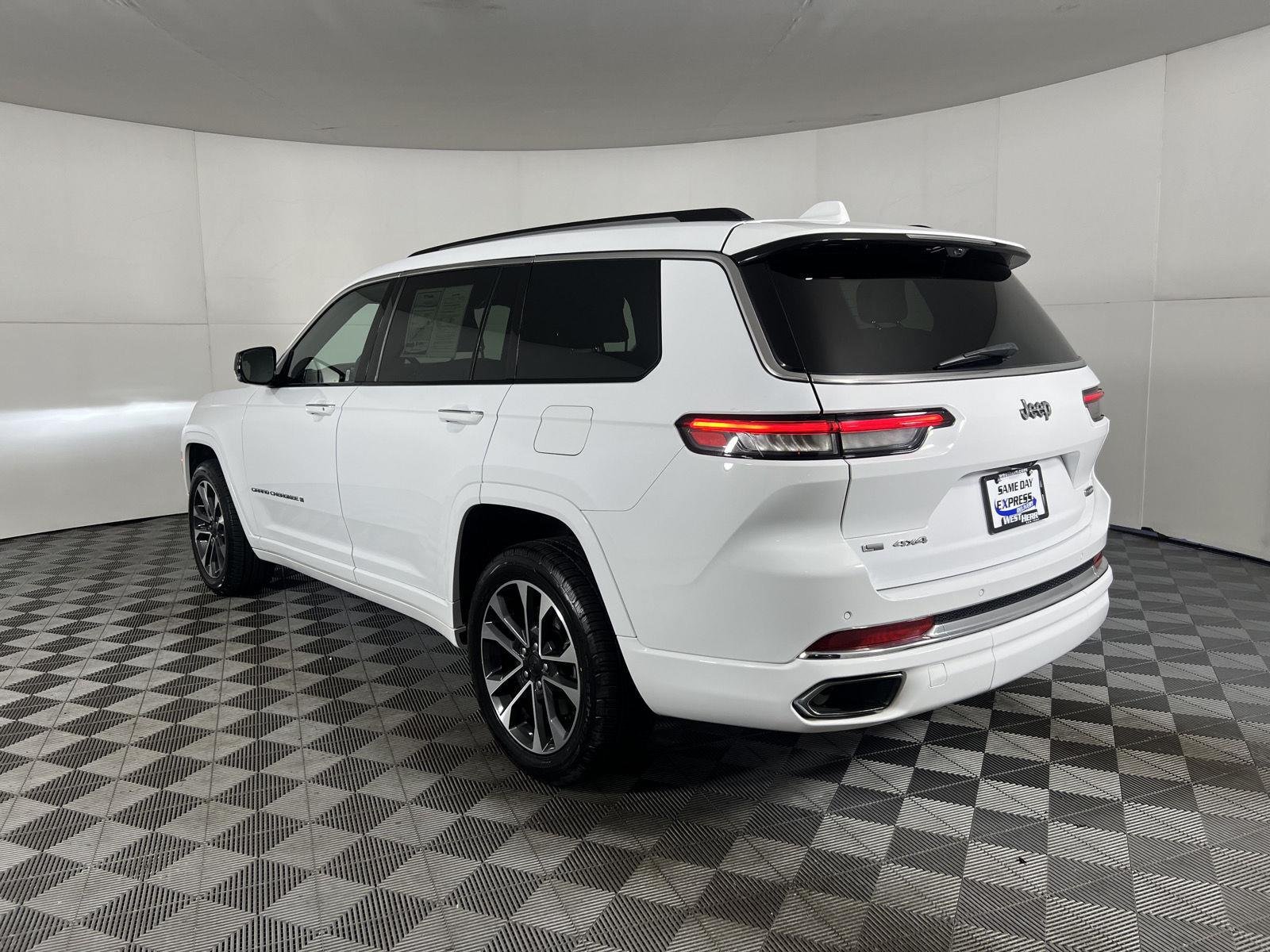 Used 2021 Bright White Clearcoat Jeep Overland image 7