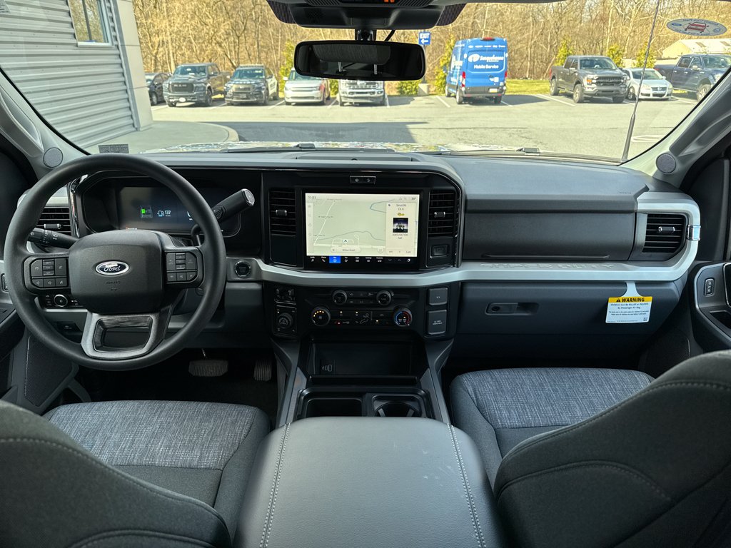 New 2026 Avalanche Ford XLT image 3