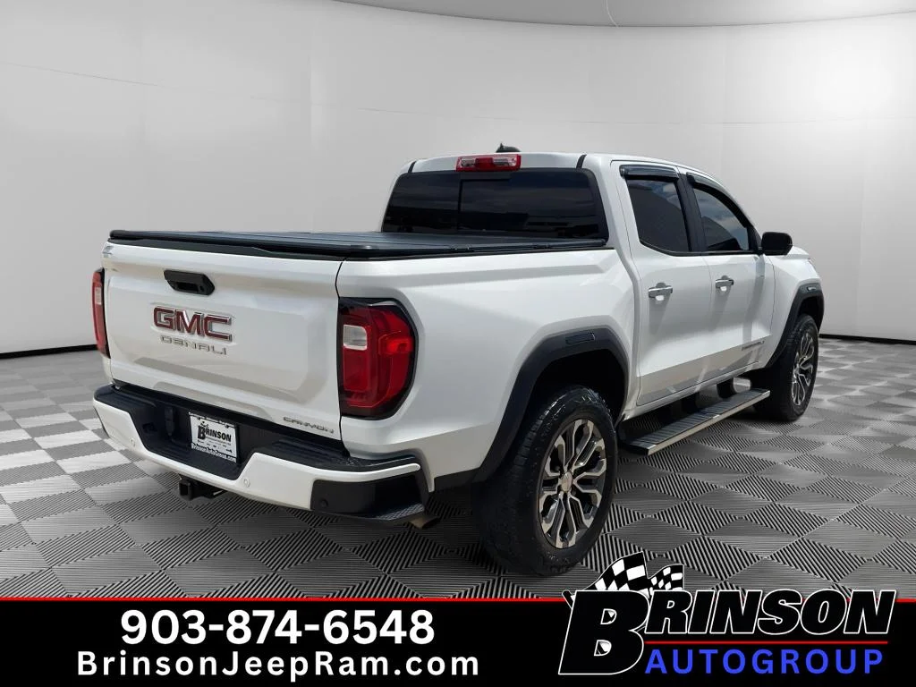 Used 2024 Summit White GMC 4WD Denali image 7