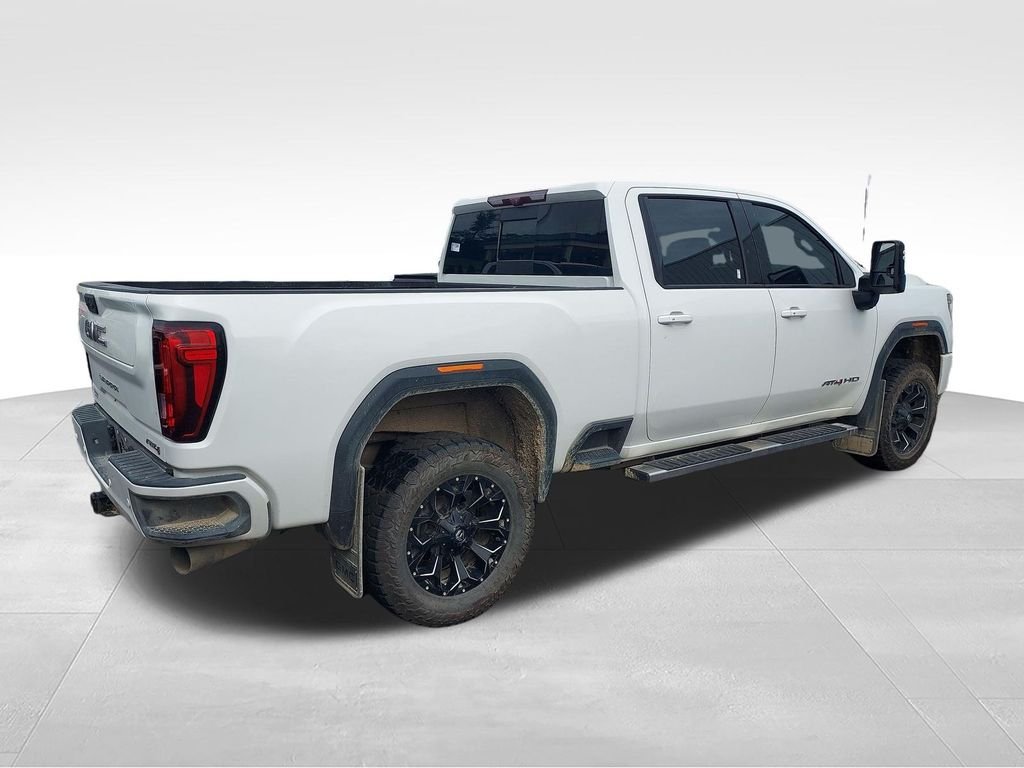 Used 2021 White GMC AT4 image 5