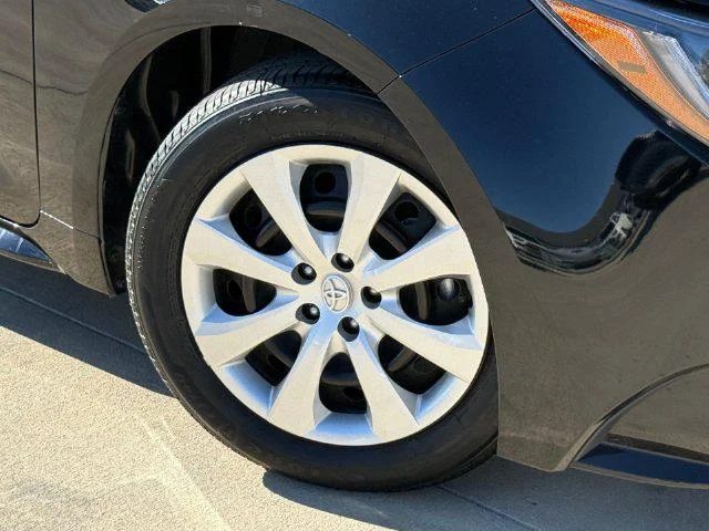 Certified Used 2026 MIDNIGHT BLACK METAL Toyota LE image 31