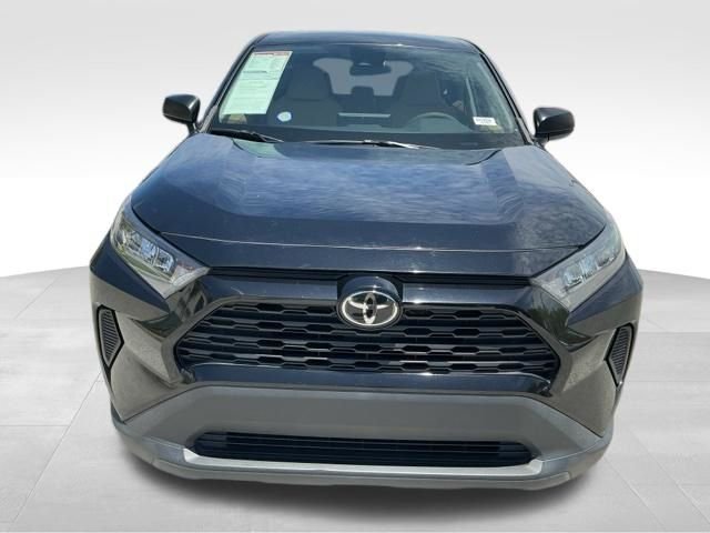 Used 2022 Black Toyota LE image 8
