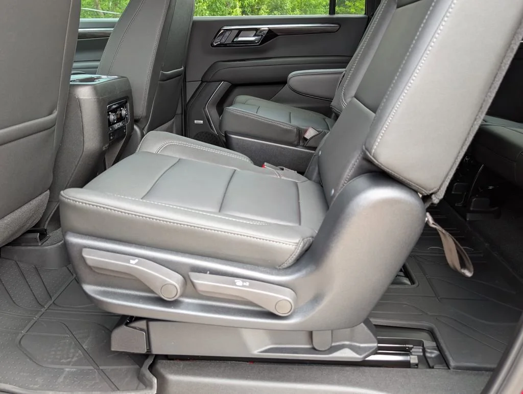 New 2026 Radiant Red Tintcoat Chevrolet LT image 7