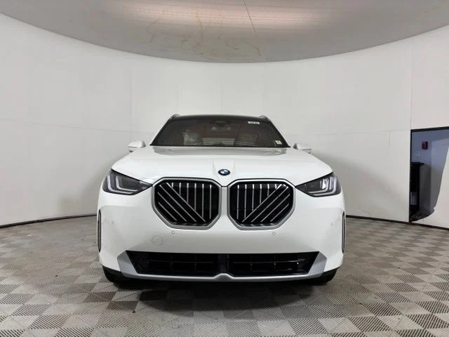 New 2026 Alpine White BMW 30 xDrive image 2