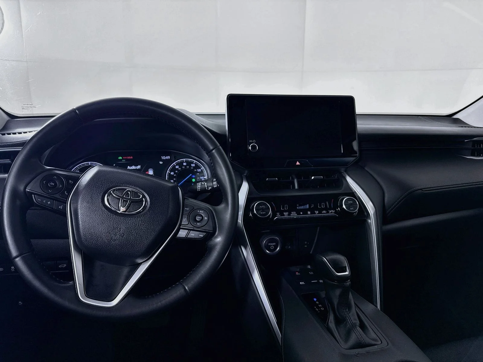 Certified Used 2023 Silver Toyota LE image 20