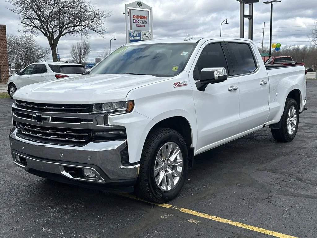 Used 2021 White Chevrolet LTZ image 4