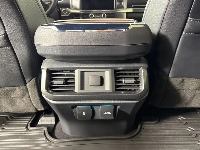 Used 2023 Blue Metallic Ford Lariat image 11