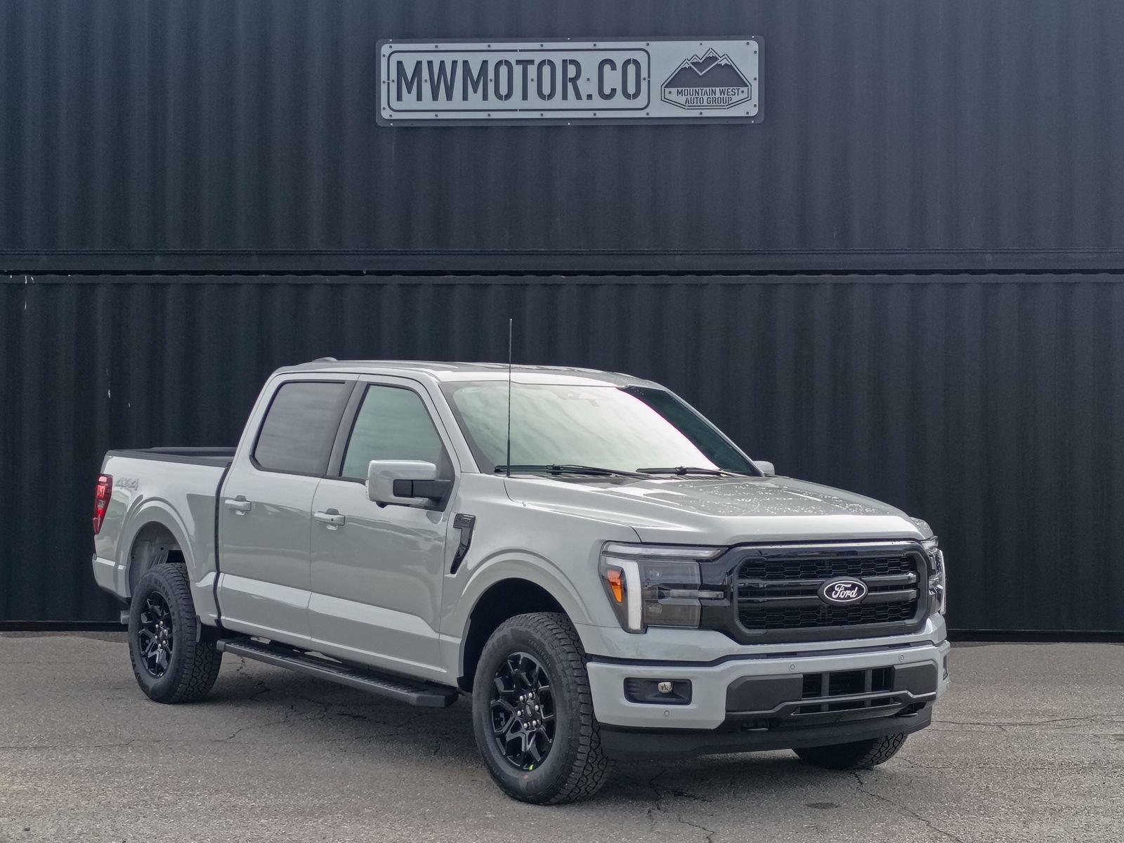 New 2026 Avalanche Ford Lariat® image 1