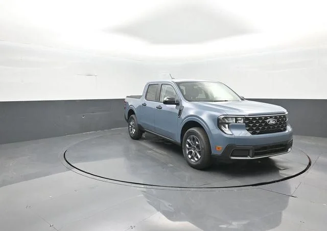 New 2026 Azure Gray Metallic Tri-Coat Ford XLT image 3