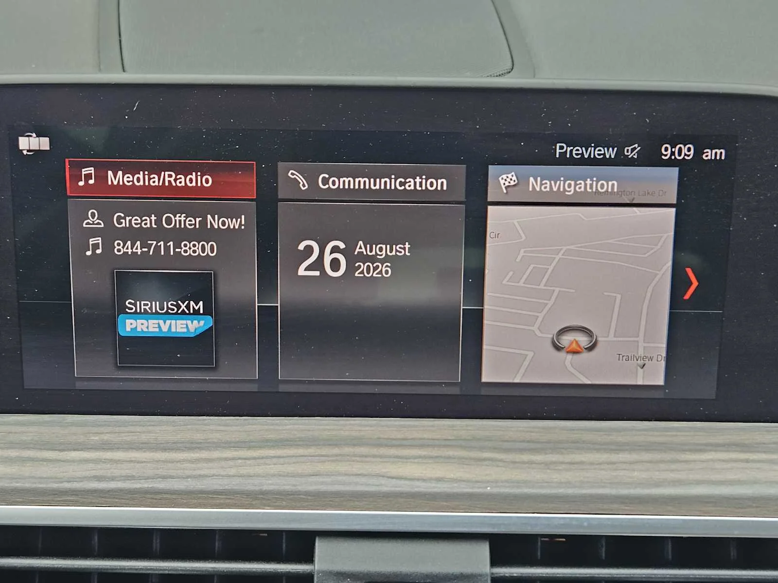 Used 2020 Alpine White BMW sDrive30i image 11