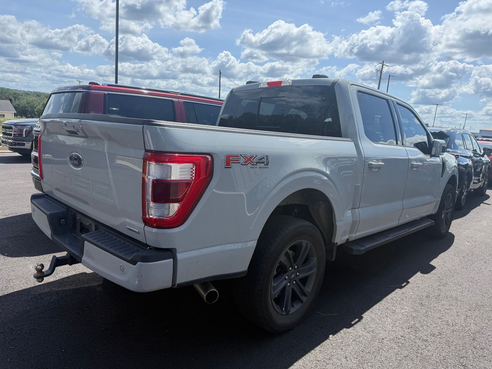 Used 2023 White Ford Lariat image 5