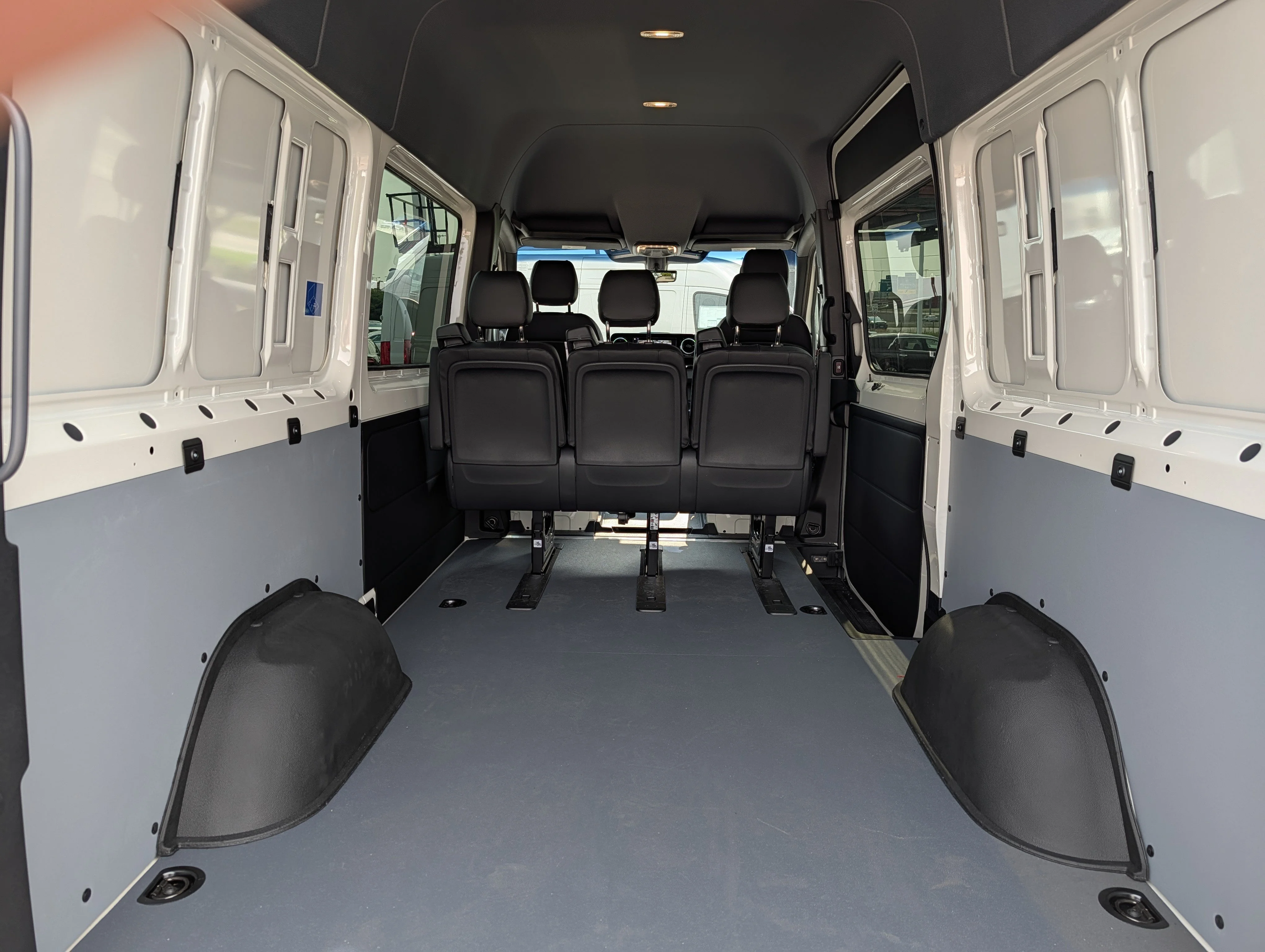 2026 Mercedes-Benz Sprinter Crew Van Base - Photo 5