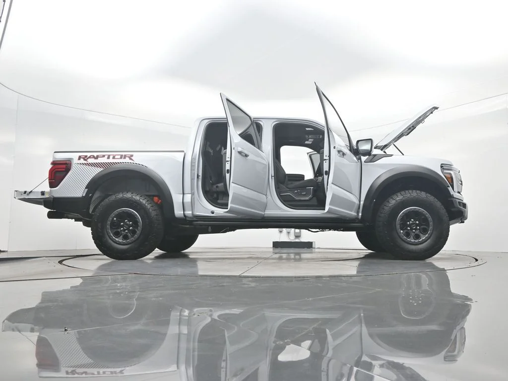 Used 2025 White Ford Raptor image 44