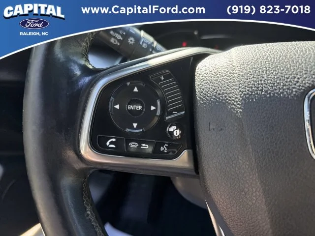 Used 2017  Honda EX-L image 23