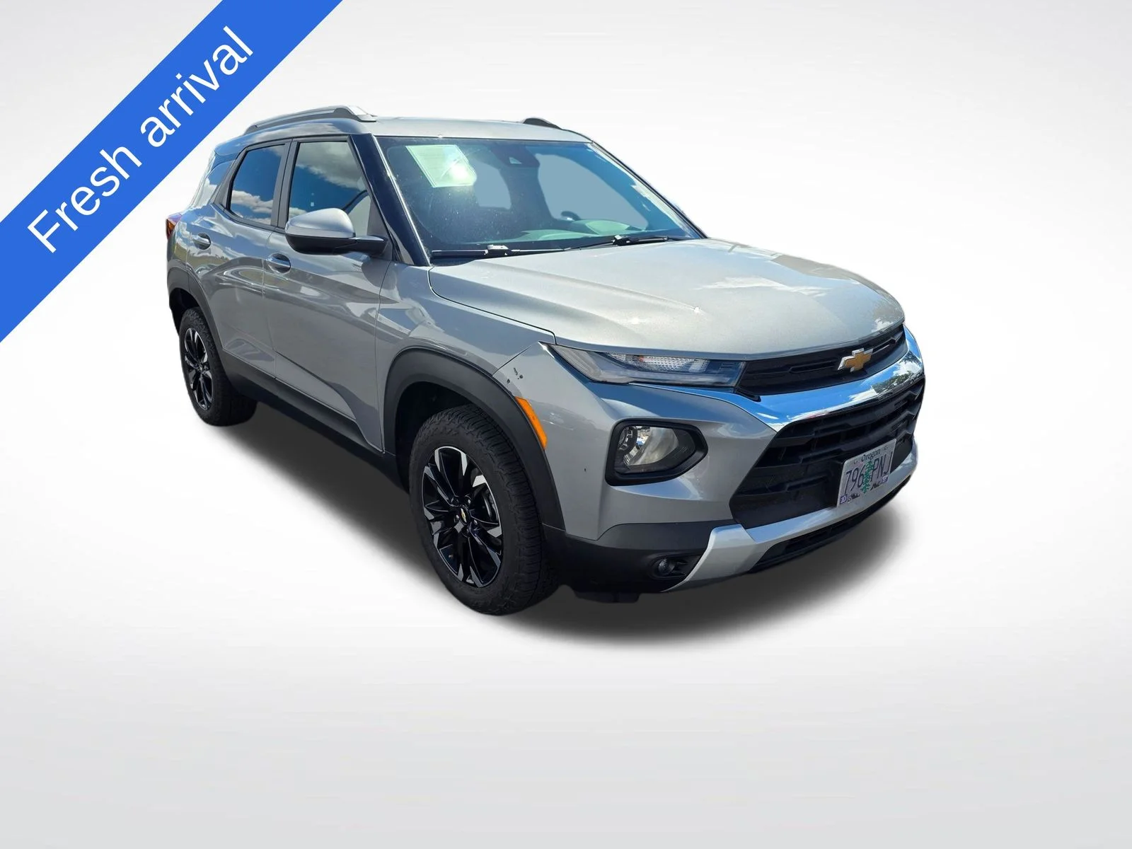 Used 2023 Sterling Gray Metallic Chevrolet LT image 1