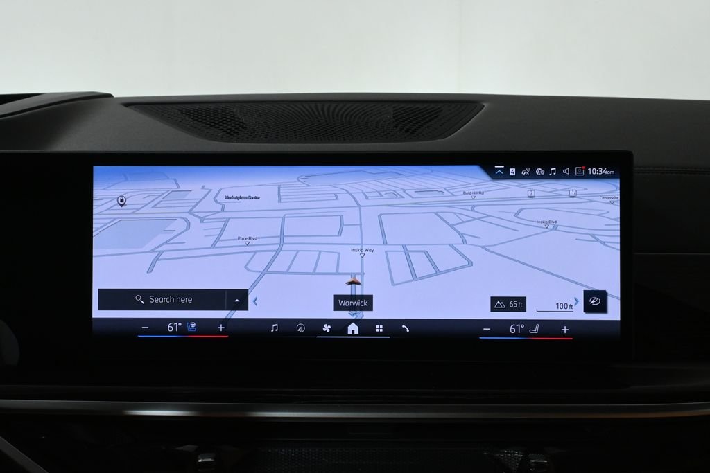 Used 2027 Black BMW xDrive40i image 22