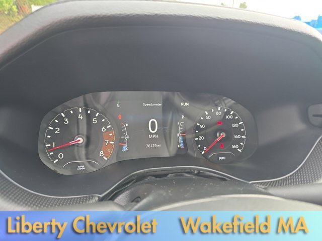 Used 2023 Granite Crystal Metallic Clearcoat Jeep Altitude image 18