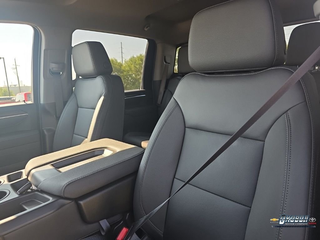 New 2026 Blue Chevrolet LT image 23