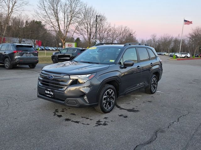 Used 2025 Gray Metallic Subaru Premium image 4