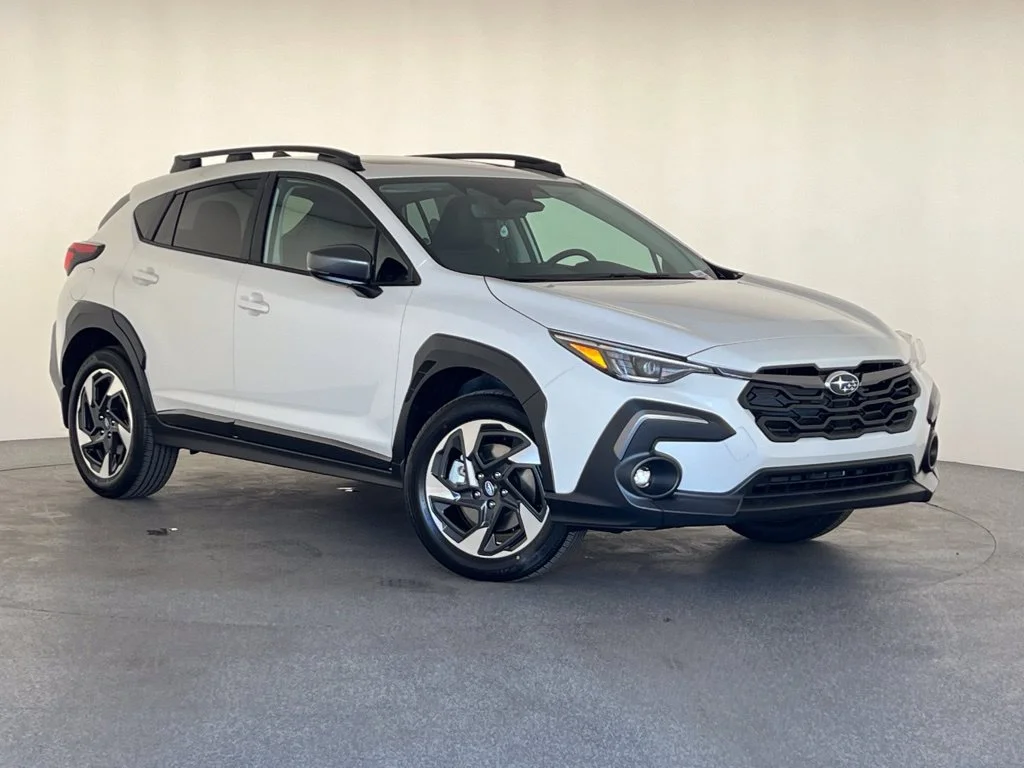 New 2026 CRYSTAL WHITE PEARL Subaru Limited image 36