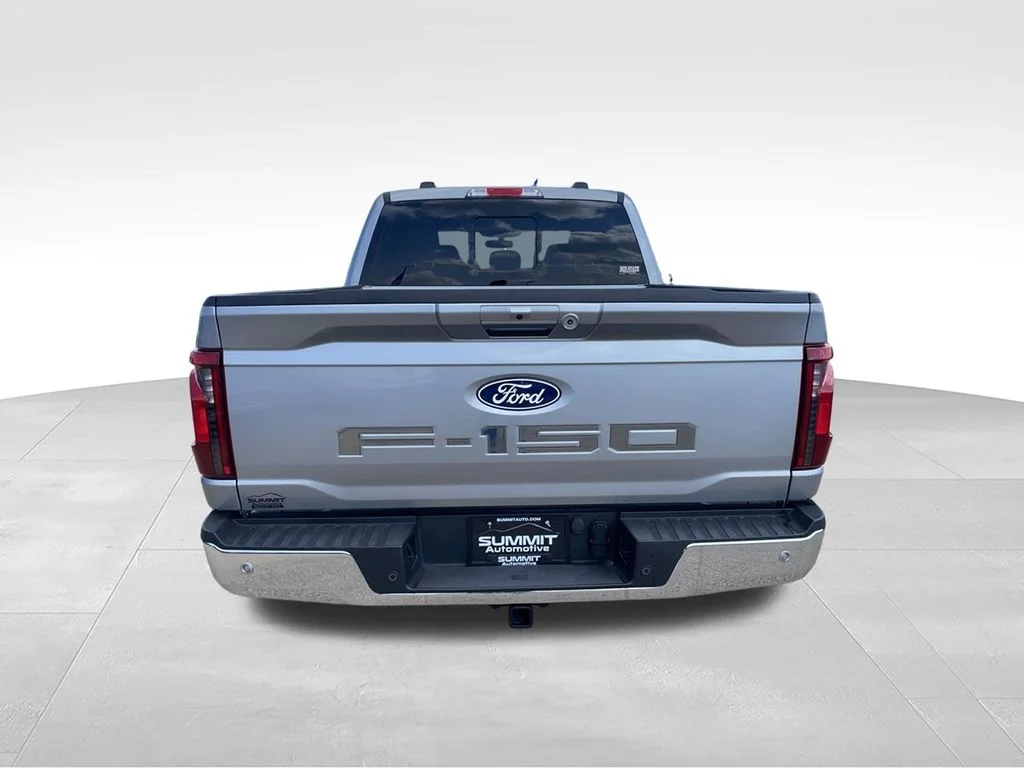 Used 2024 Silver Metallic Ford XLT image 32