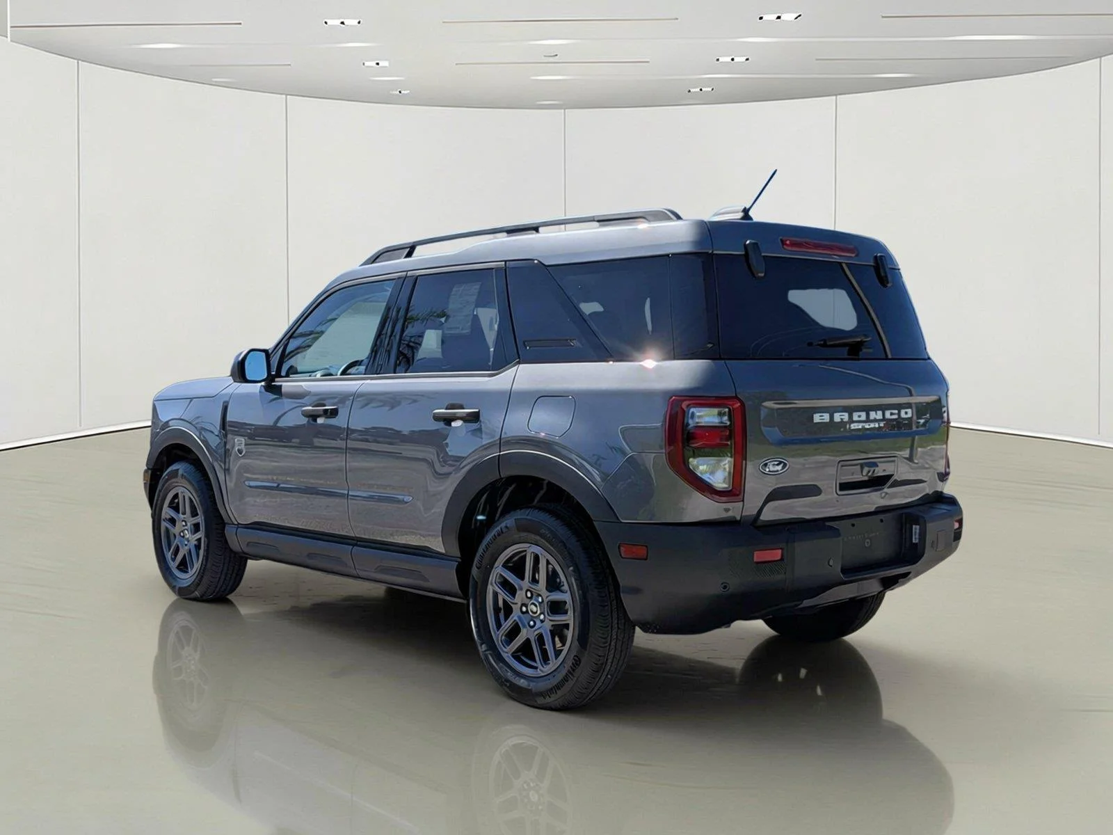 New 2026 Carbonized Gray Metallic Ford Big Bend® image 9