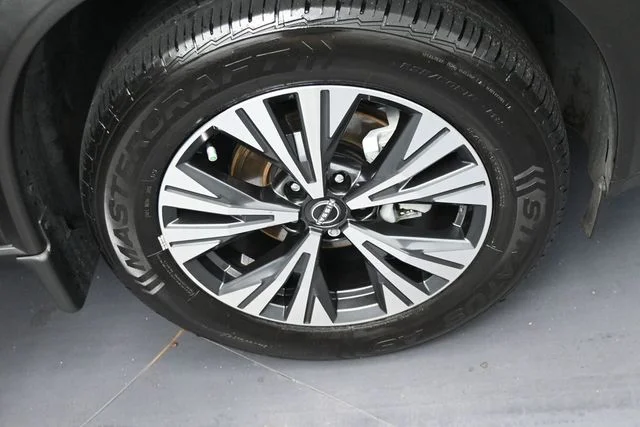Used 2023 Black Nissan SV image 29
